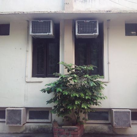 Hotel Kanishka Kanpur Luaran gambar